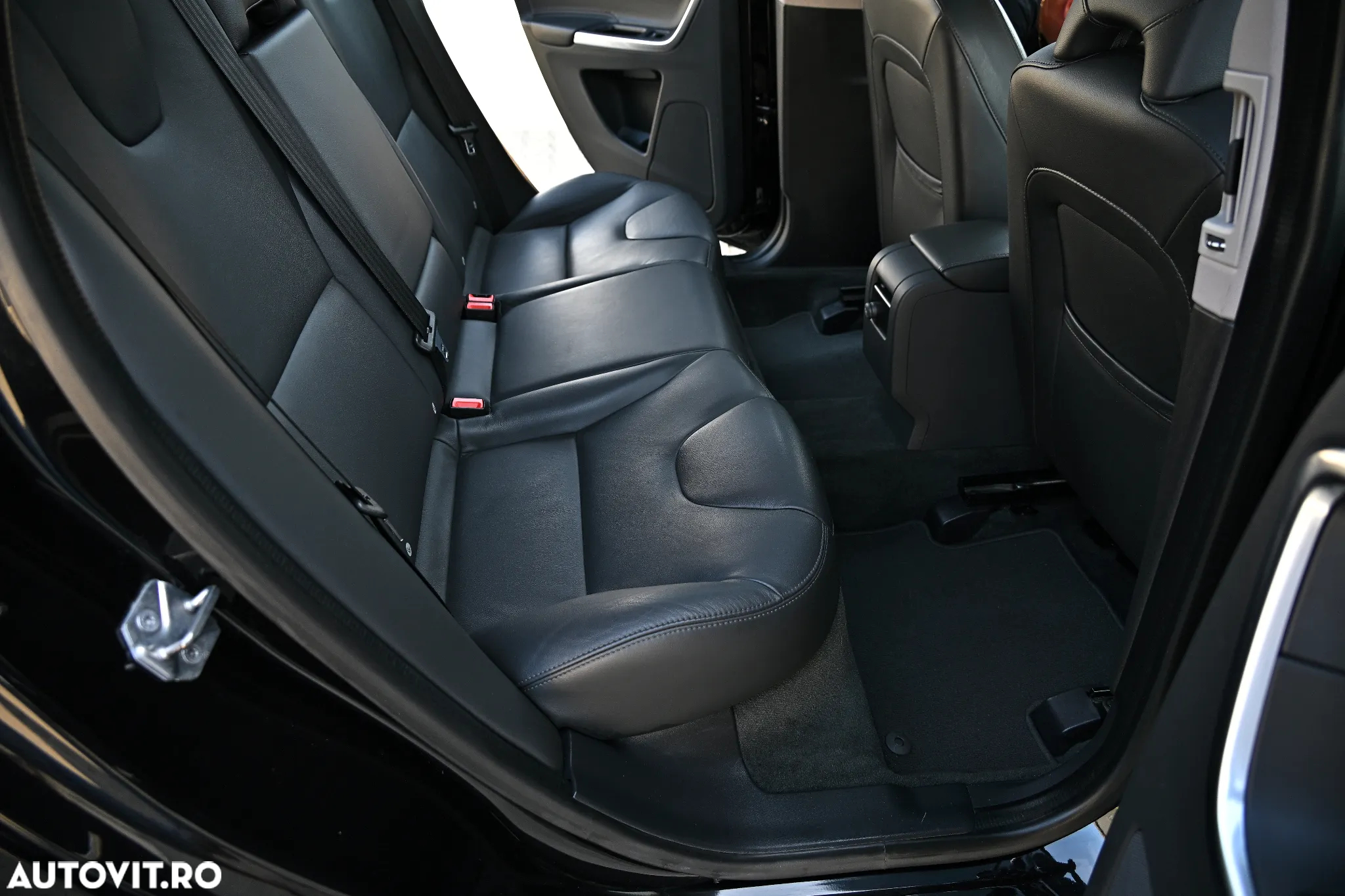 Volvo XC 60 D4 Geartronic Linje Inscription - 29
