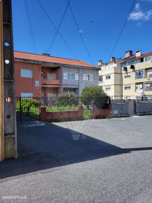 Moradia T6 para venda - Grande imagem: 3/25