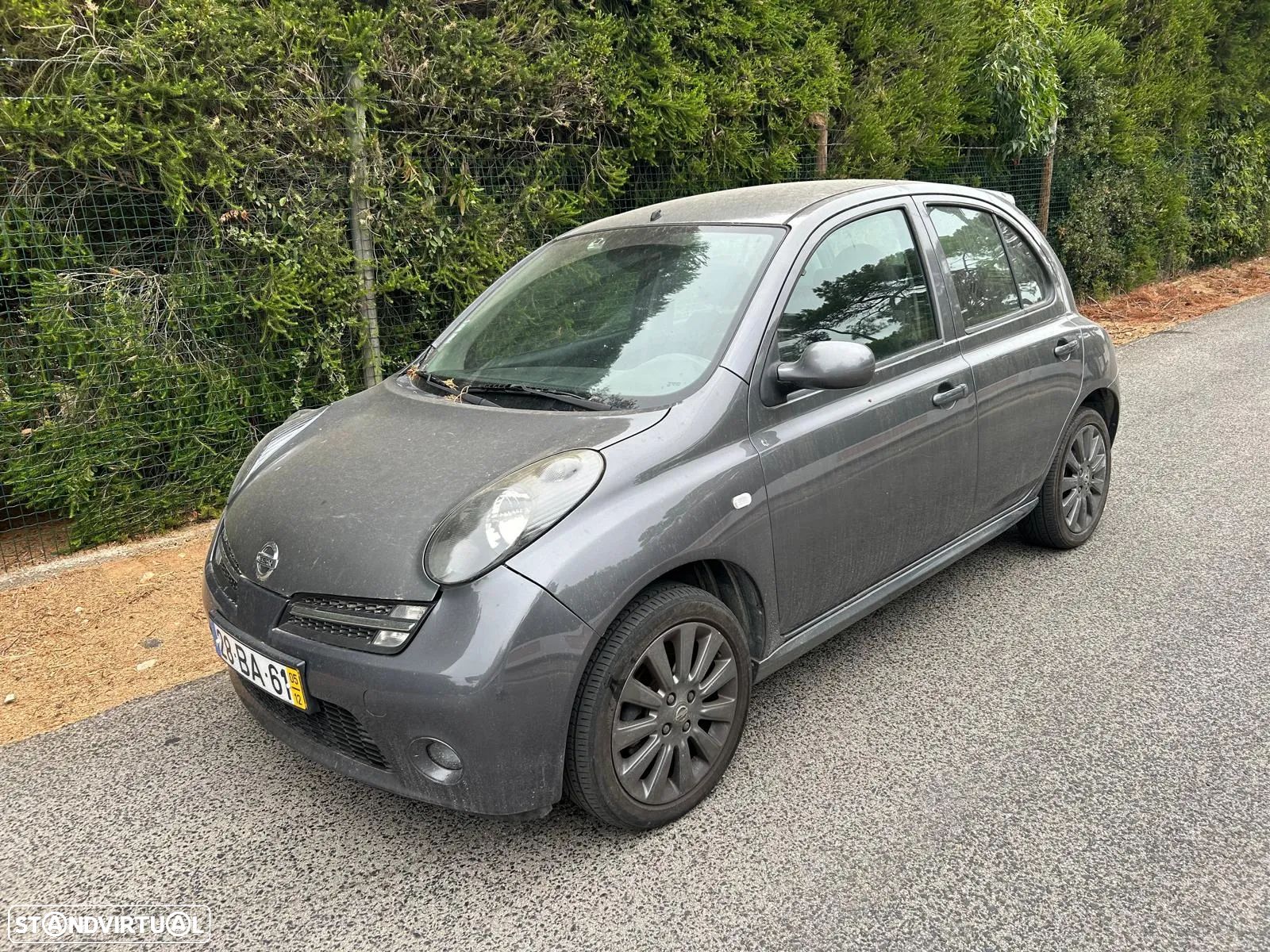 Nissan Micra - 1