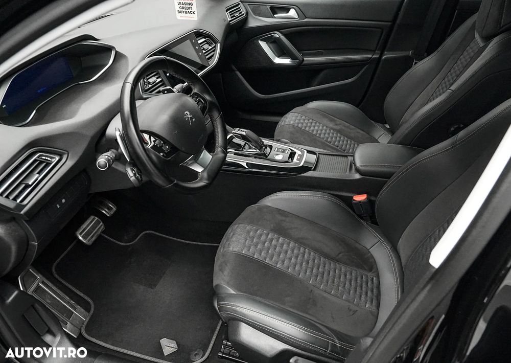 Peugeot 308 1.5L BlueHDI 130 S&S EAT8 Active - 12