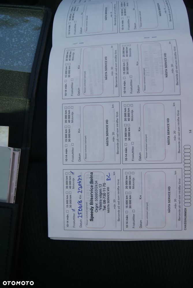 Nissan Qashqai+2 2.0 360 - 19
