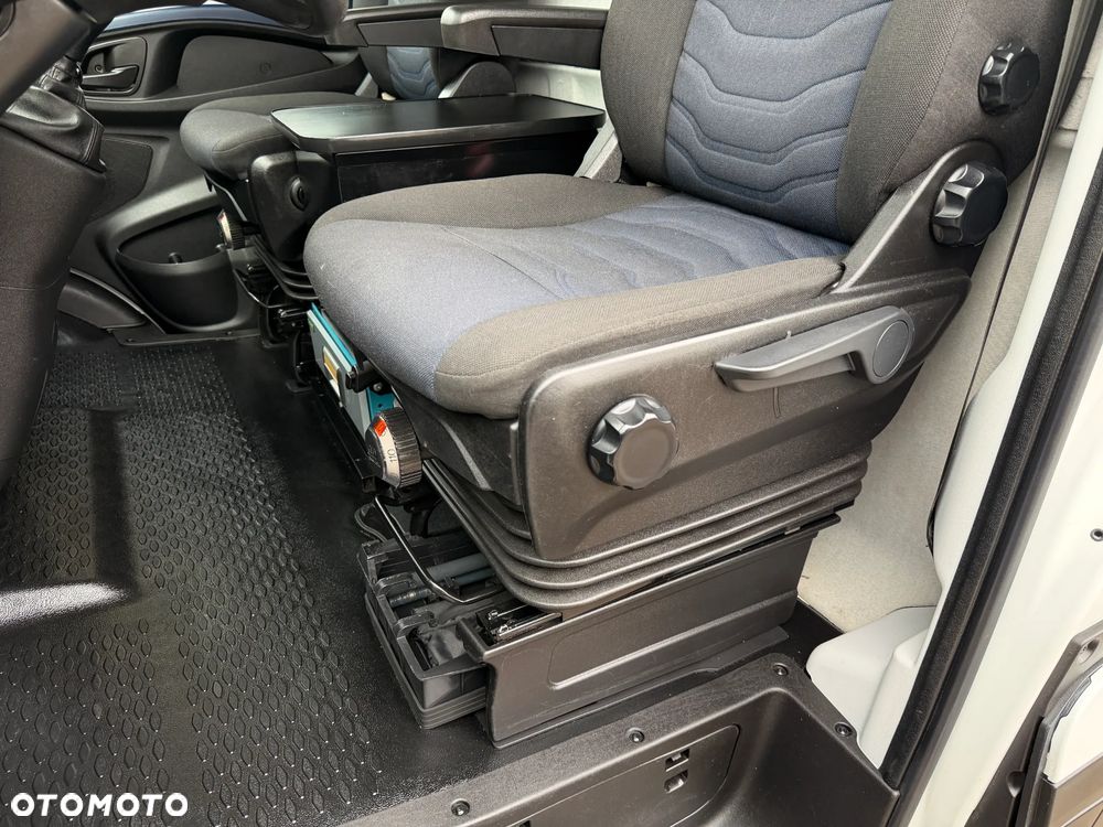 Iveco Daily L4H2 Bliźniaki HI-MATIC - 28