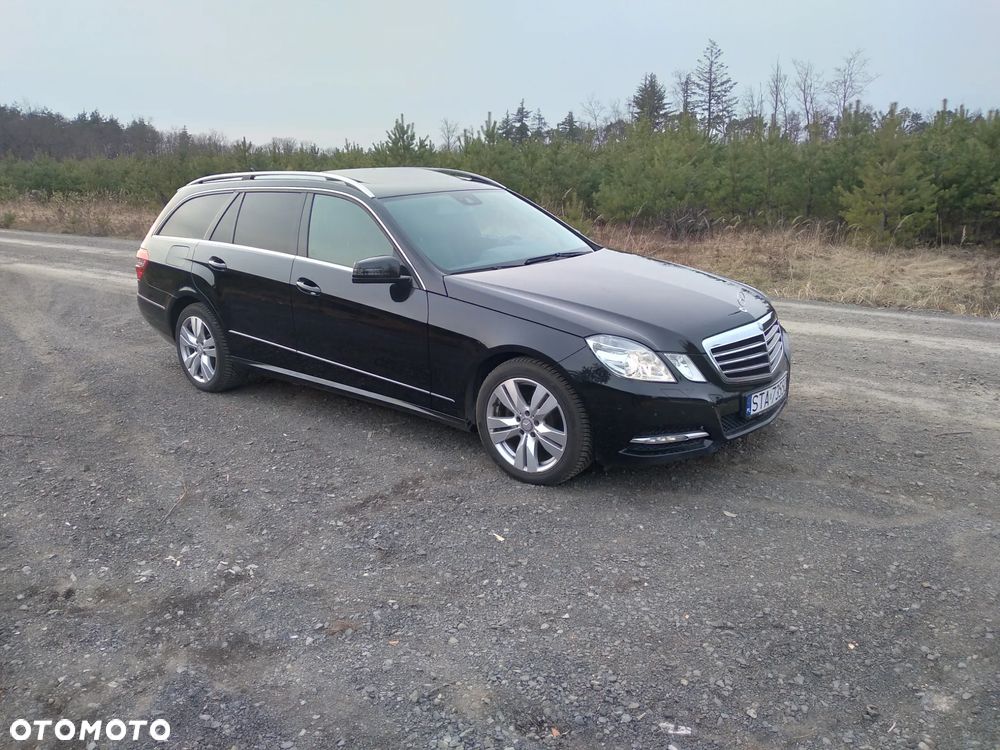 Mercedes-Benz Klasa E 220 CDI DPF BlueEFFICIENCY 7G-TRONIC Avantgarde - 2
