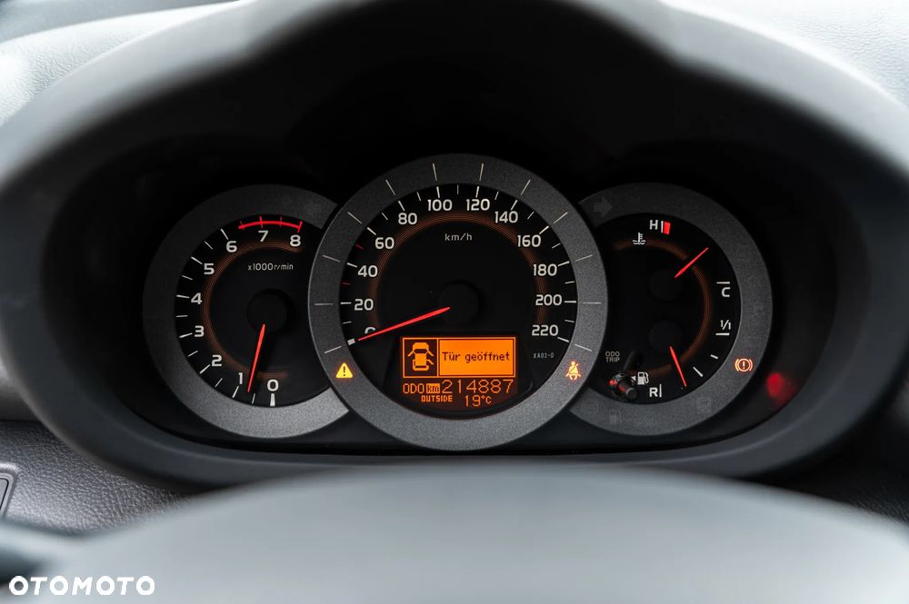 Toyota RAV4 2.0 4x4 Sol - 23
