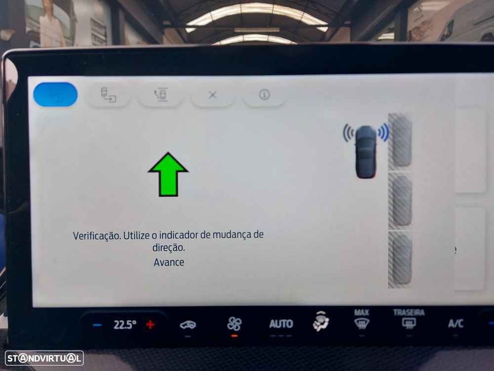 Ford Focus SW 1.0 EcoBoost ST-Line X - 31