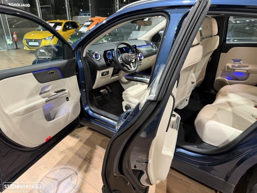 Mercedes-Benz GLA 250 e 8G-DCT Progressive - 26