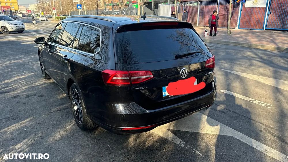 Volkswagen Passat - 3