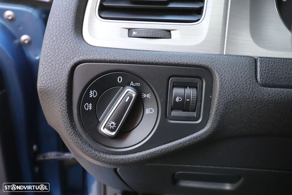 VW Golf Variant 1.6 TDi GPS Edition - 21