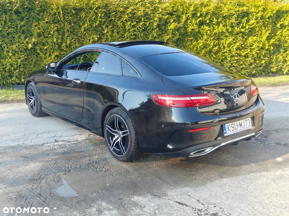 Mercedes-Benz Klasa E 400 4Matic 9G-TRONIC AMG Line - 9