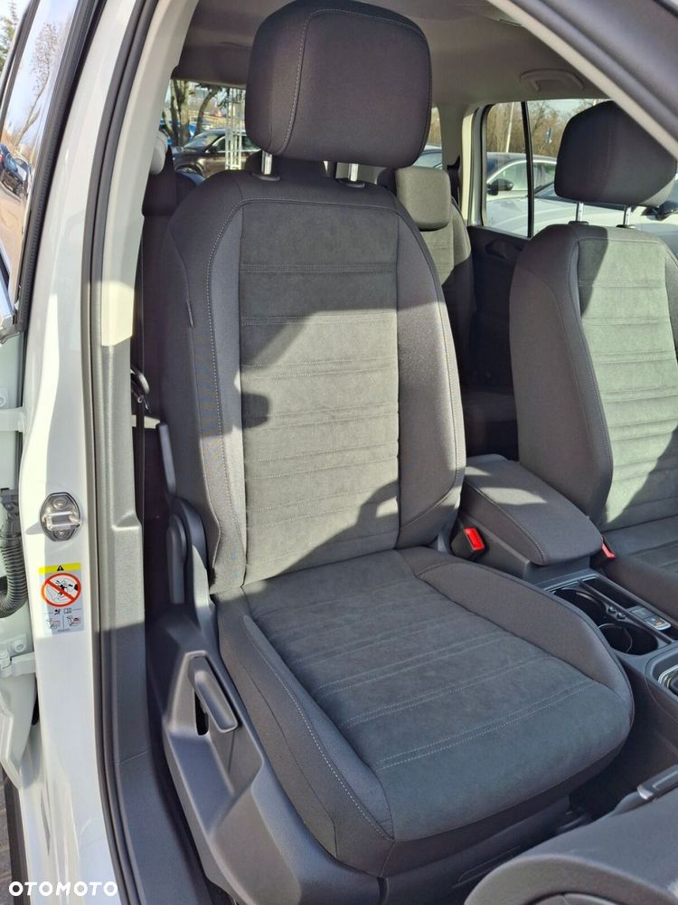 Volkswagen Touran 1.5 TSI EVO Highline DSG - 22