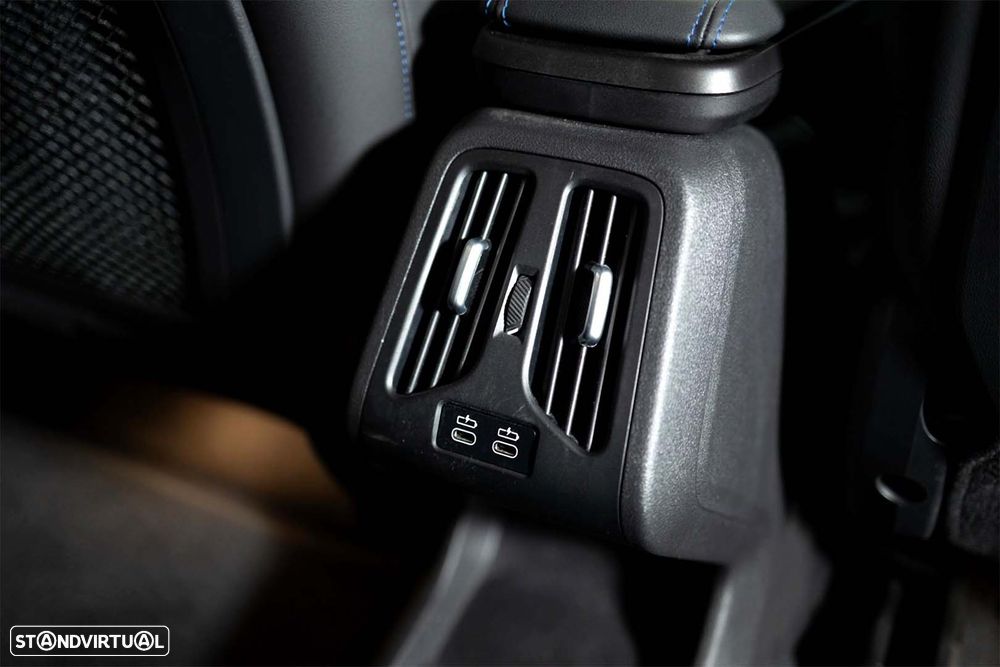 BMW iX1 xDrive30 Pack Desportivo M - 33