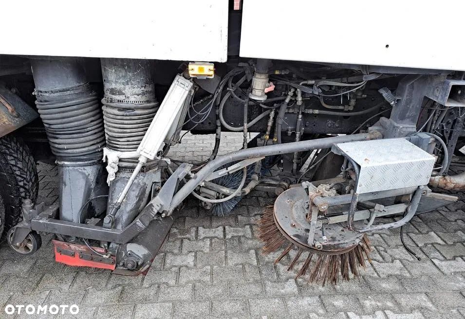 Volvo FL6 - 6