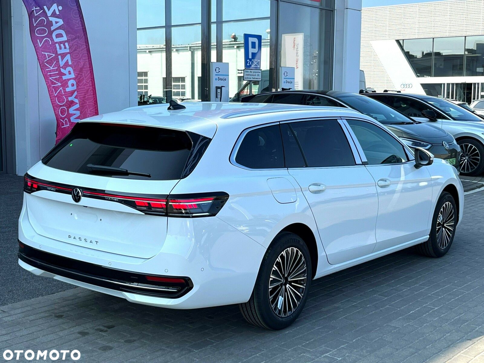 Volkswagen Passat 2.0 TDI SCR Elegance DSG - 5
