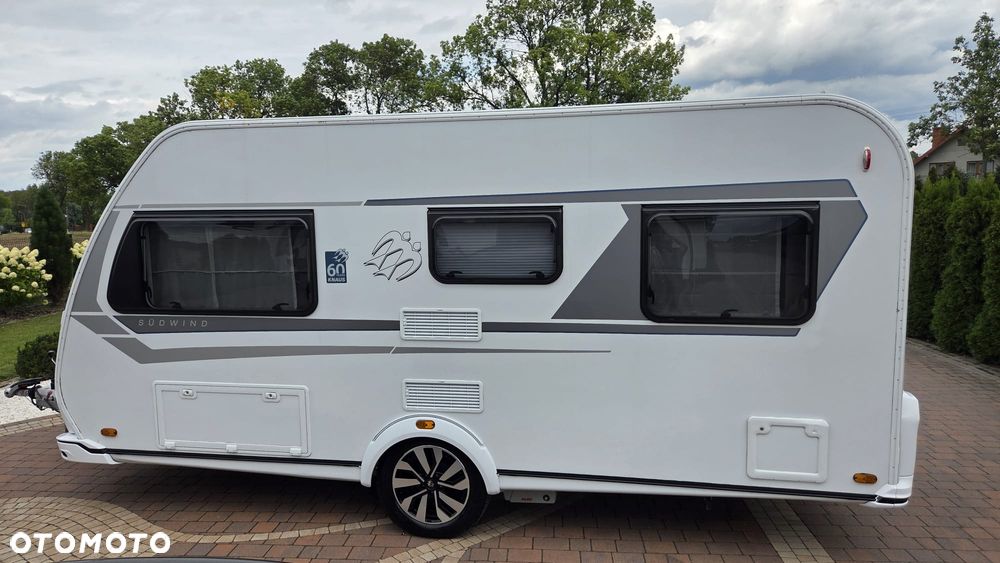 KNAUS SÜDWIND 450 FU 60 YEARS - 9