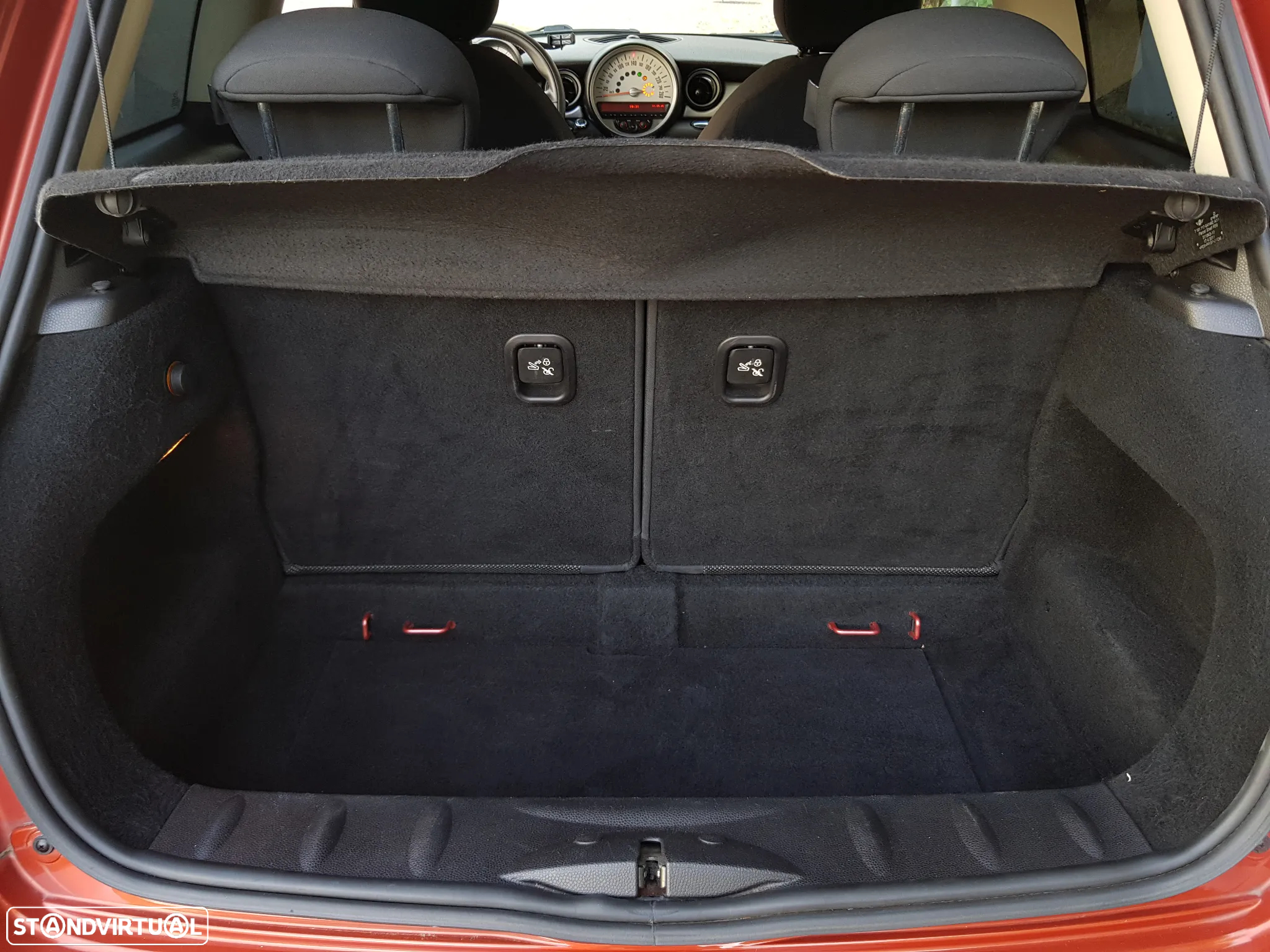 MINI 3 Portas One D - 49