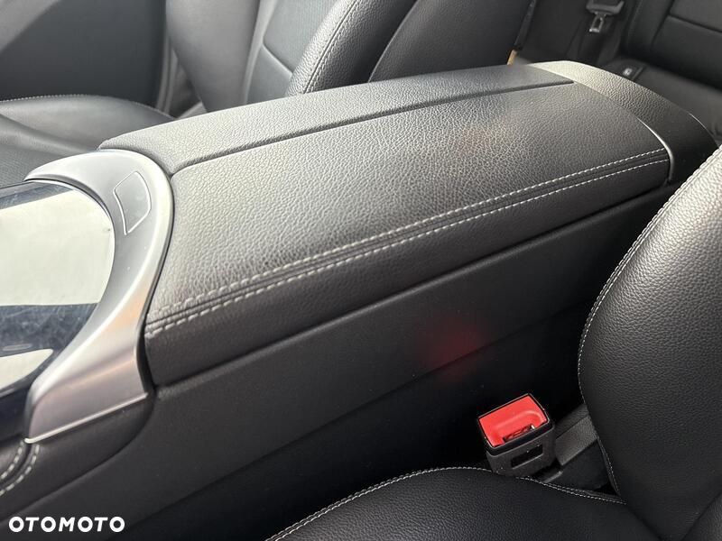 Mercedes-Benz GLC Coupe [C 253] 19 - 21