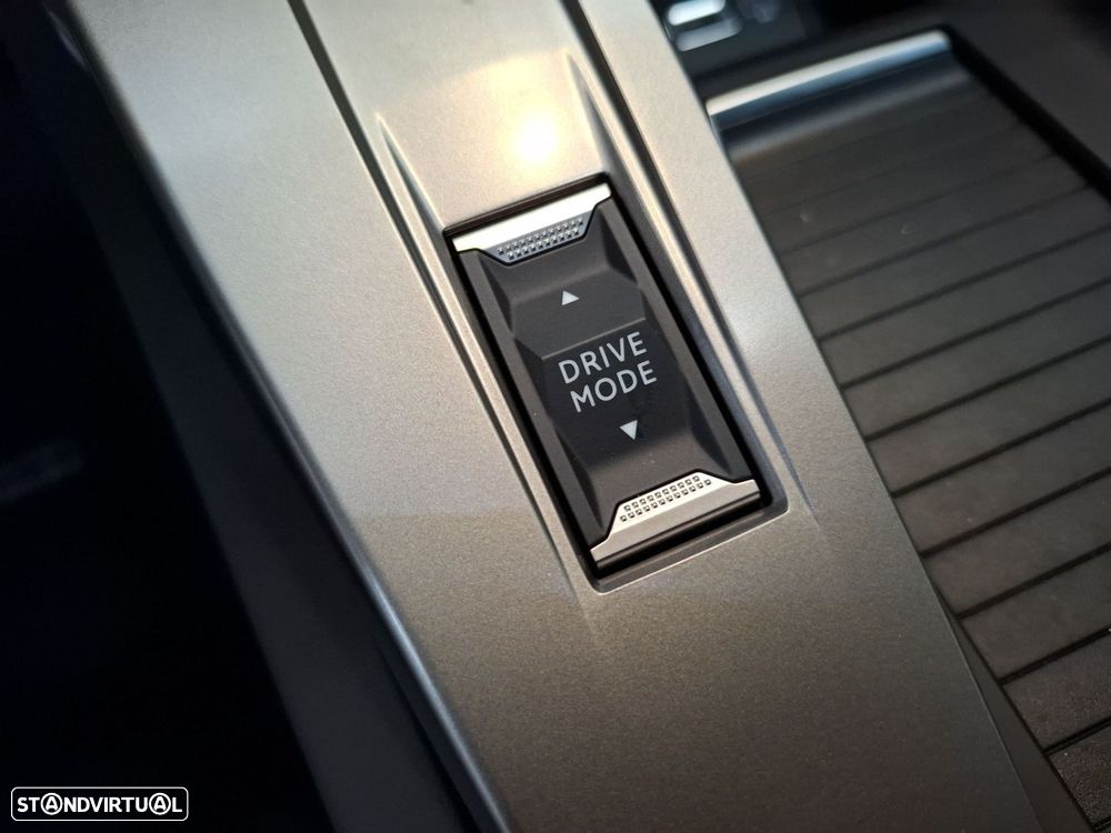 Peugeot 308 1.2 Hybrid GT e-DCS6 — fotografia 19