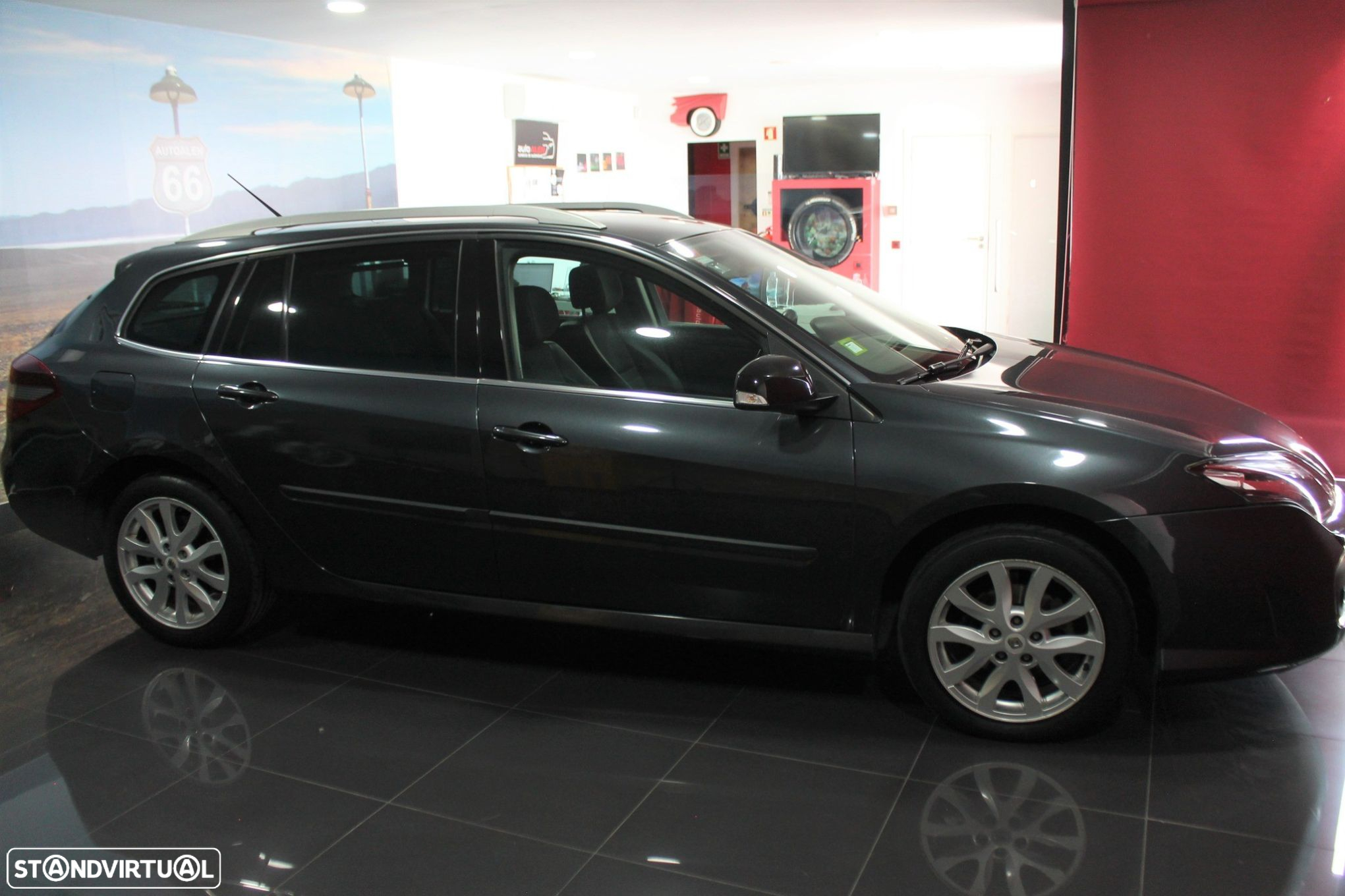 Renault Laguna Break 1.5 dCi Dynamique S - 3