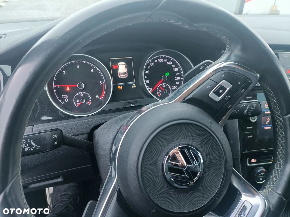 Volkswagen Golf 1.6 BlueTDI DSG Cup - 11