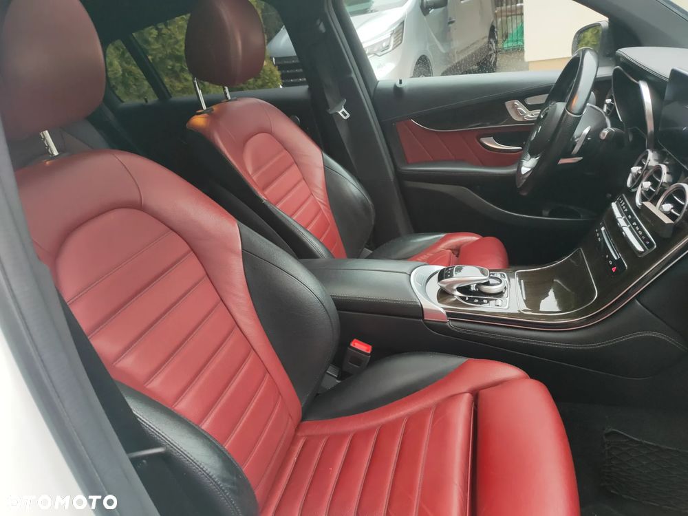 Mercedes-Benz GLC AMG 43 4Matic 9G-TRONIC - 11