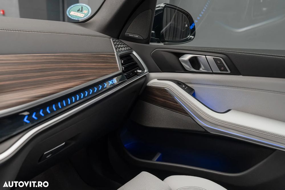BMW X5 xDrive30d - 17