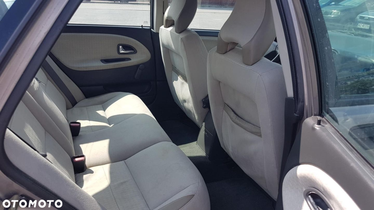 Volvo S40 - 9