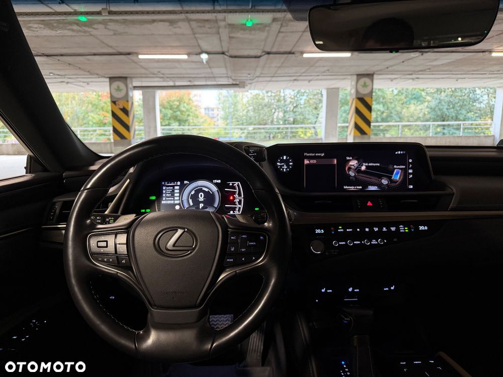 Lexus ES - 14