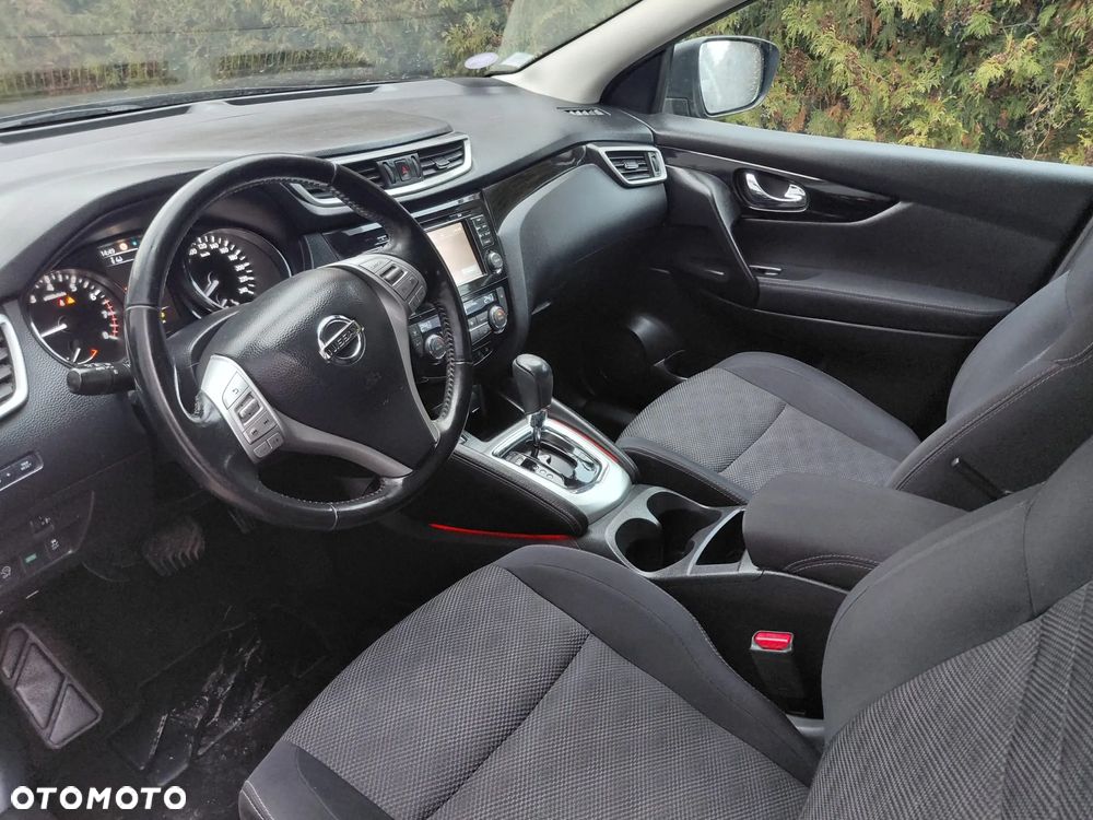 Nissan Qashqai - 22