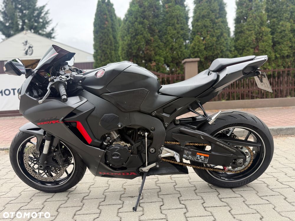 Honda CBR - 17