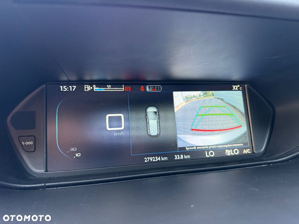 Citroën C4 Grand Picasso e-HDi 115 Exclusive - 23