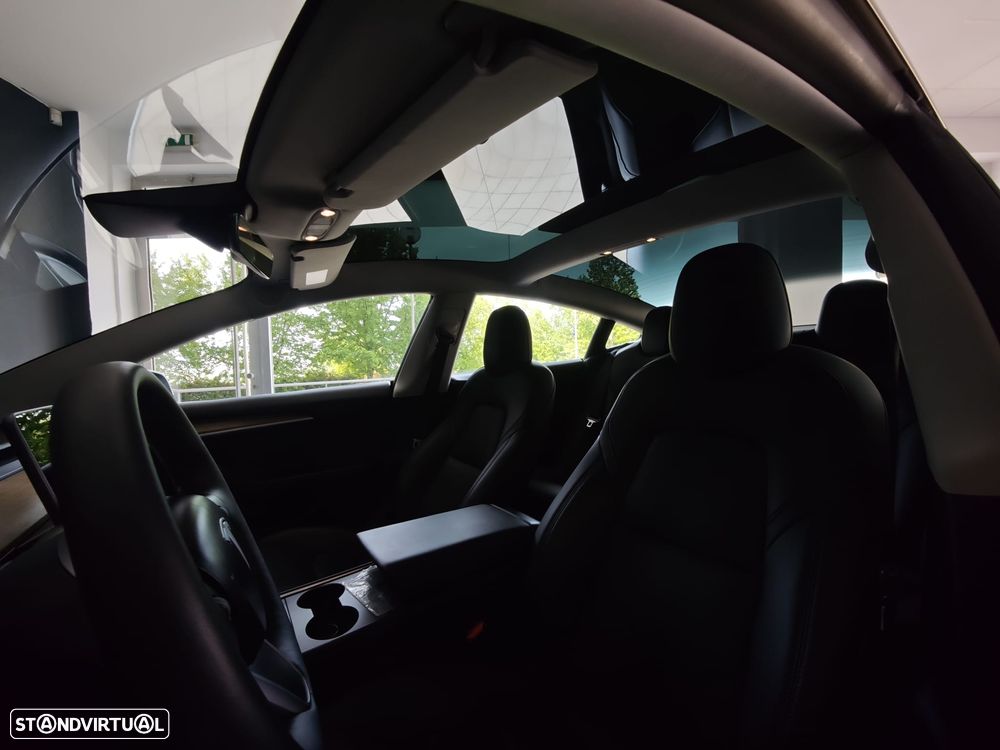 Tesla Model 3 Long Range Tração Integral - 32