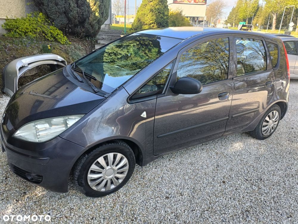 Mitsubishi Colt - 2