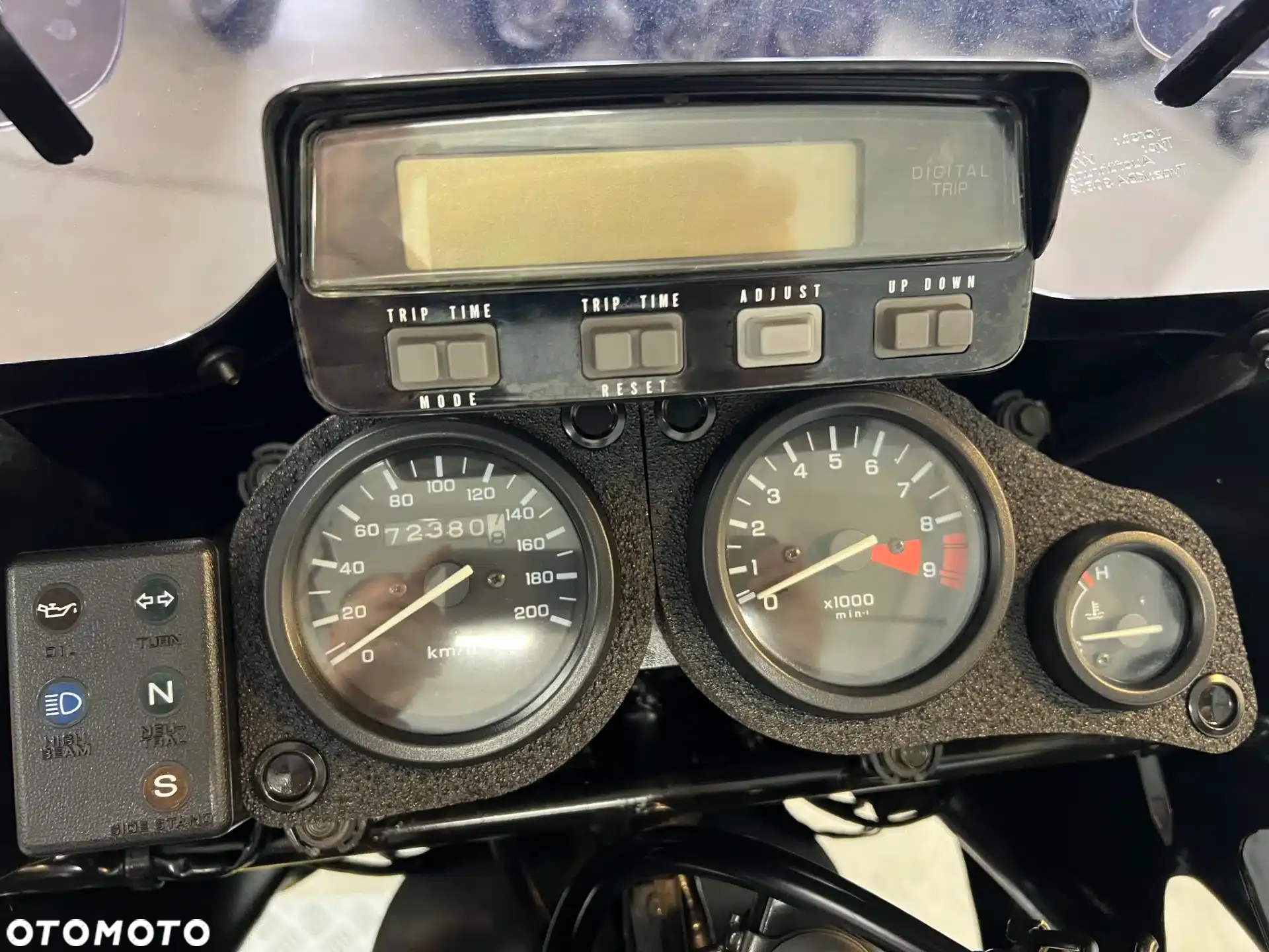 Honda XRV - 36