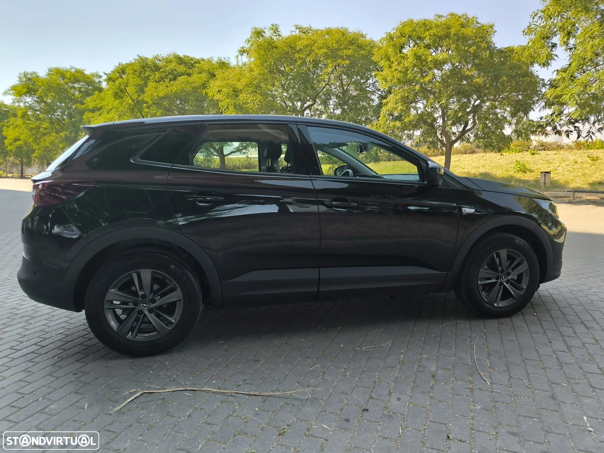 Opel Grandland 1.5 CDTI Business AT - 4
