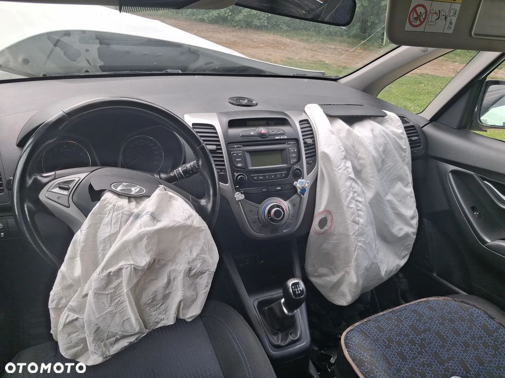 Hyundai ix20 - 11
