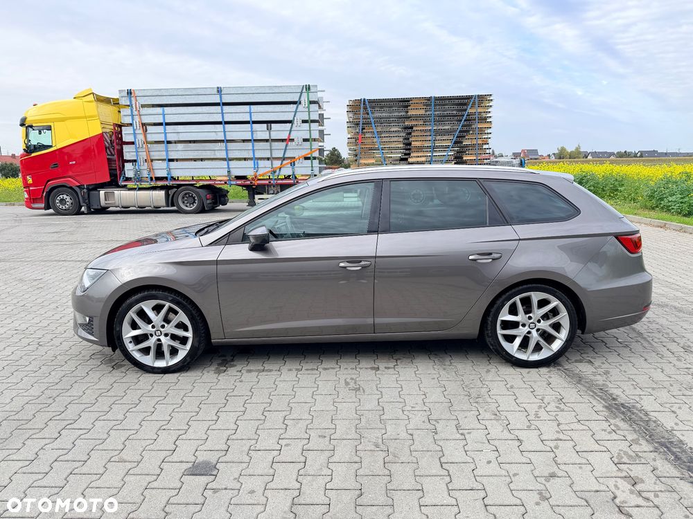 Seat Leon 2015 photo 3