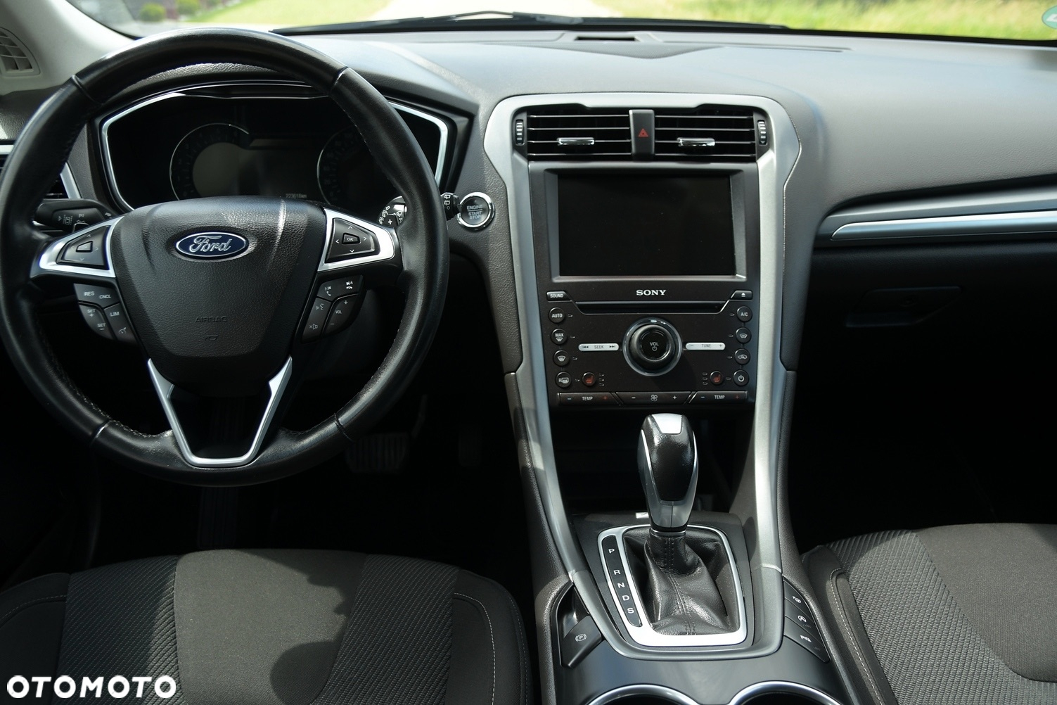Ford Mondeo 2.0 TDCi Titanium PowerShift - 18