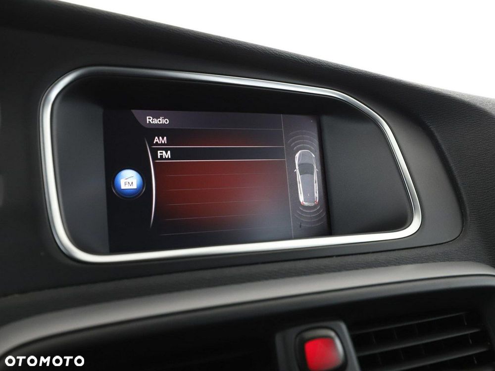 Volvo V40 T2 Geartronic - 24