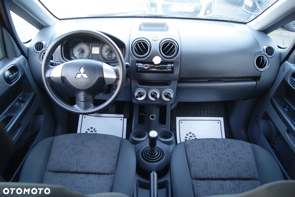 Mitsubishi Colt 1.1 Inform - 14