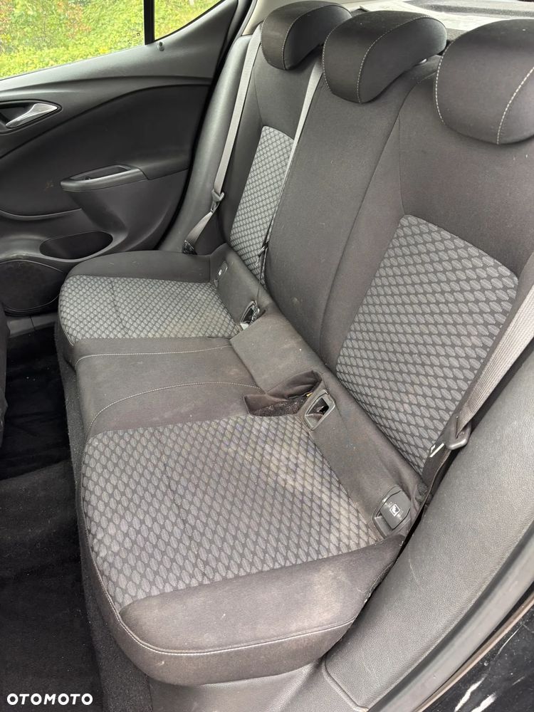 Opel Astra - 9