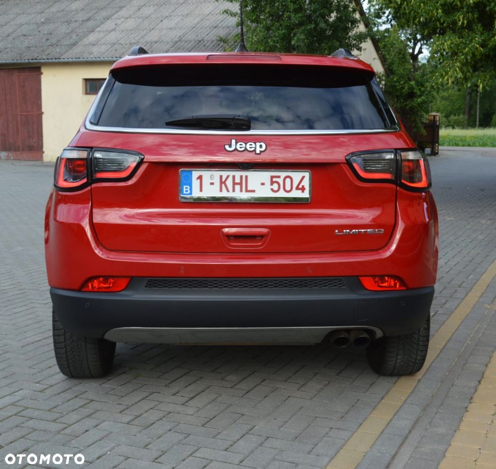 Jeep Compass - 8