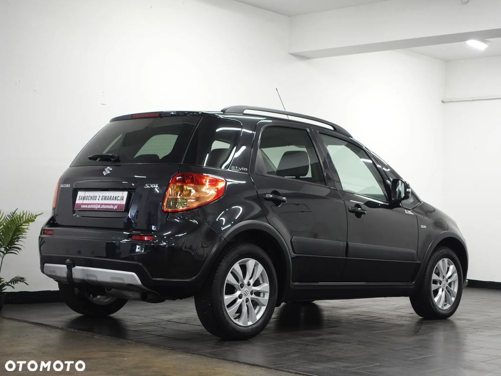 Suzuki SX4 2.0 DDiS 4x2 Style - 9