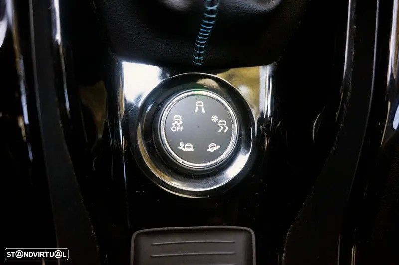 Peugeot 2008 1.2 PureTech Crossway - 19