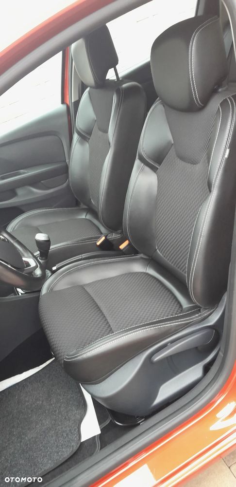 Renault Clio Energy TCe 90 Business - 26