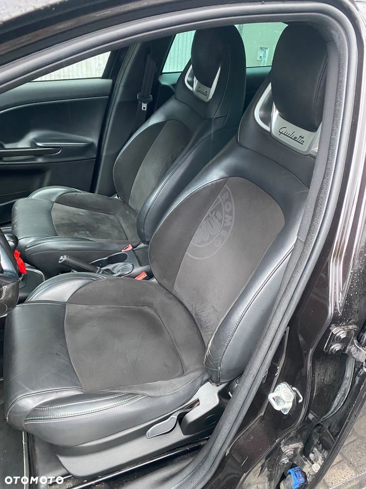 Alfa Romeo Giulietta 1750 TBi QV TCT - 8