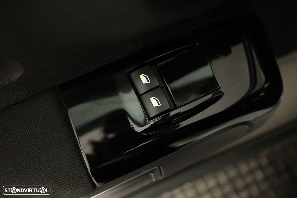 Citroën C3 1.2 PureTech Max - 19
