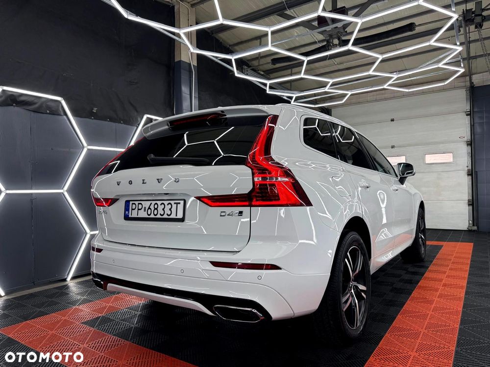 Volvo XC 60 D4 AWD Geartronic RDesign - 6
