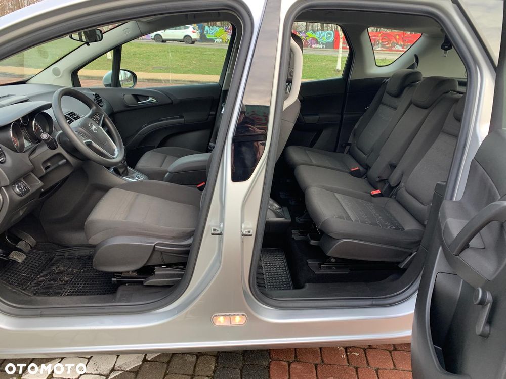 Opel Meriva - 10
