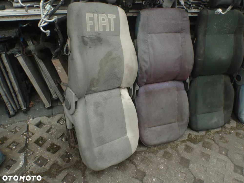 fotel oparcie siedzisko materiał gąbka stelaż seicento cc cinquecento - 2