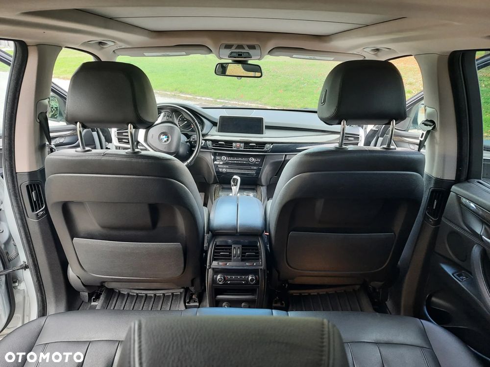 BMW X5 xDrive35i - 15